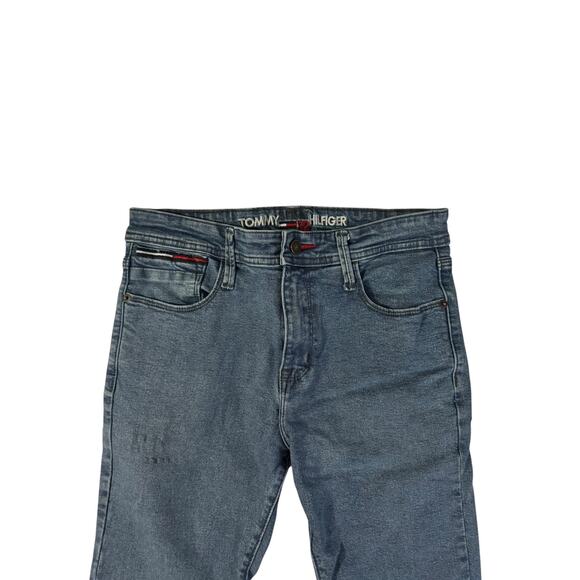 Tommy Hilfiger Distressed Denim: Classic Rebel 32 Waist Jeans Straight Leg - Picture 4 of 7